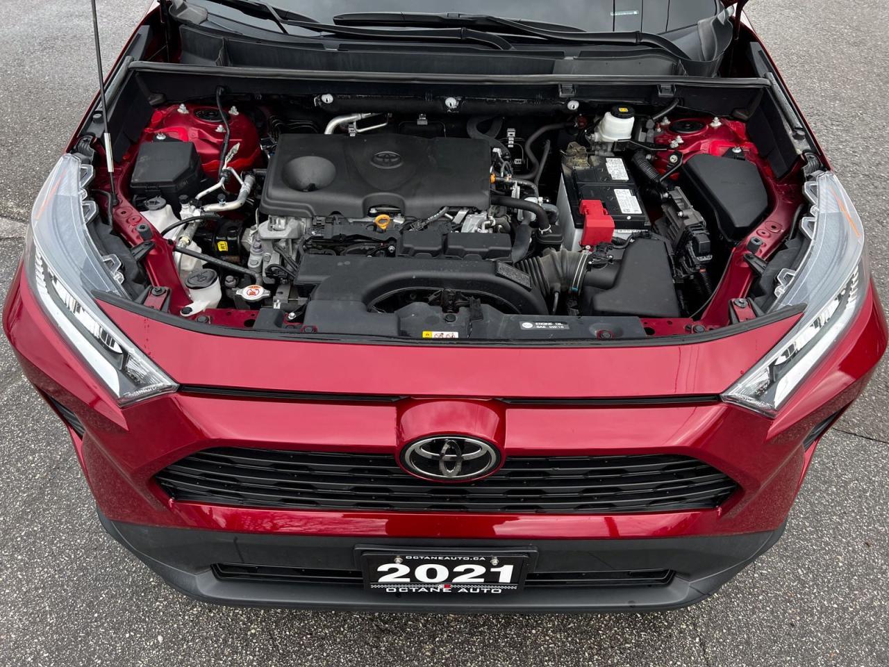 2021 Toyota RAV4 XLE - Photo #6