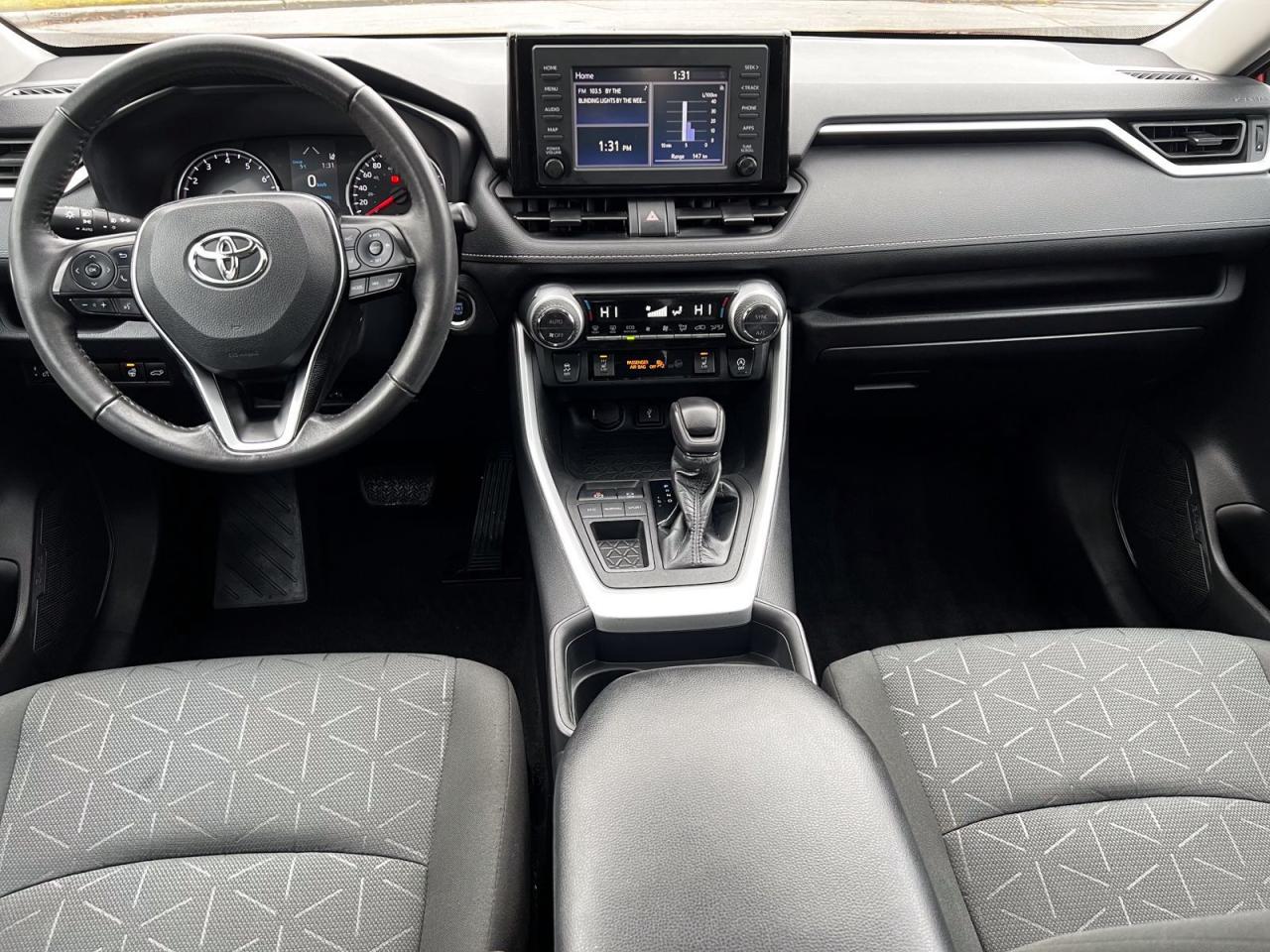 2021 Toyota RAV4 XLE - Photo #14