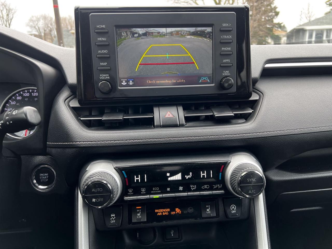 2021 Toyota RAV4 XLE - Photo #27