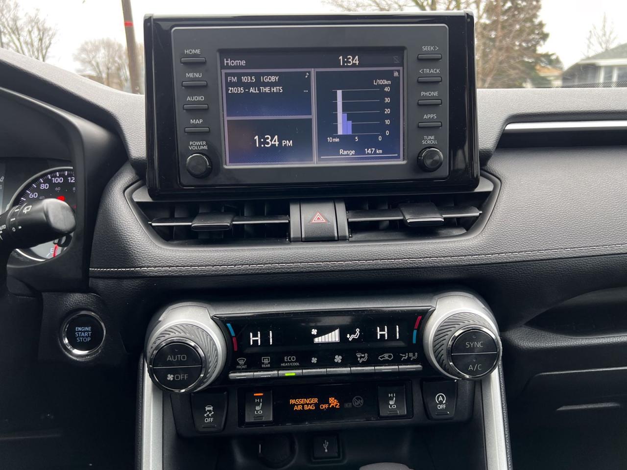 2021 Toyota RAV4 XLE - Photo #28