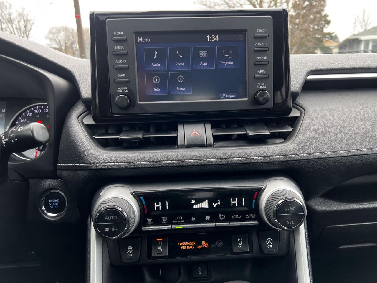 2021 Toyota RAV4 XLE - Photo #29