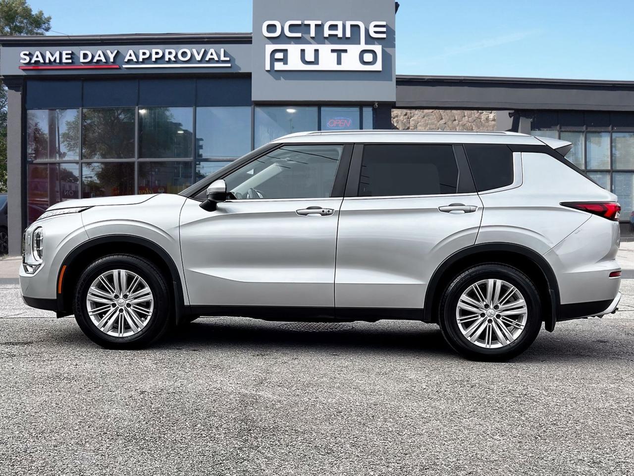 2022 Mitsubishi Outlander S-AWC - Photo #3