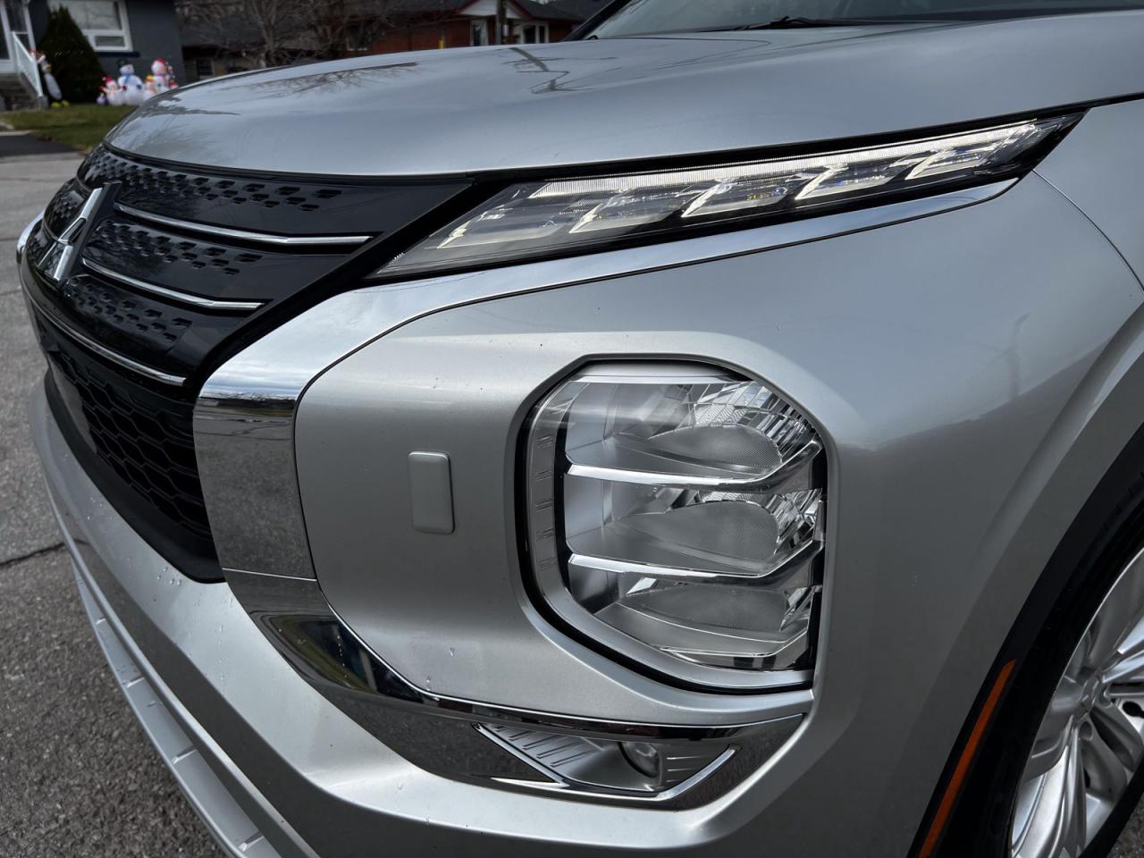 2022 Mitsubishi Outlander S-AWC - Photo #7
