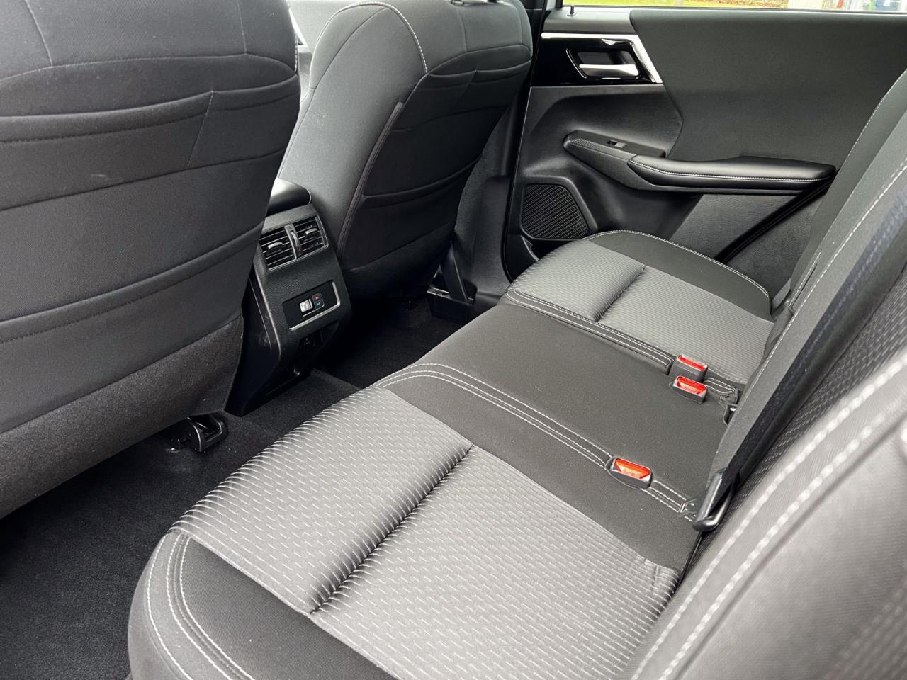 2022 Mitsubishi Outlander S-AWC - Photo #14