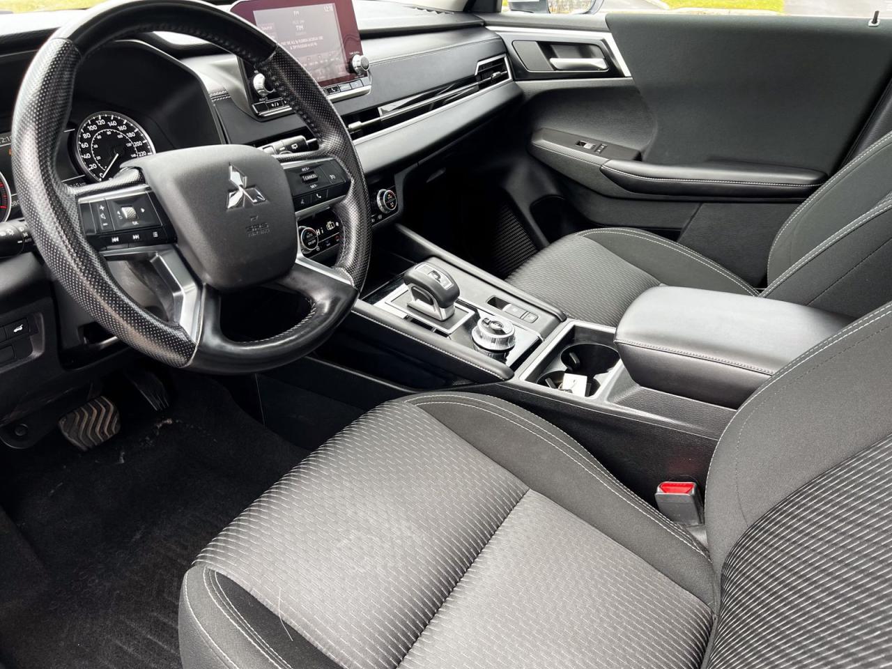2022 Mitsubishi Outlander S-AWC - Photo #19