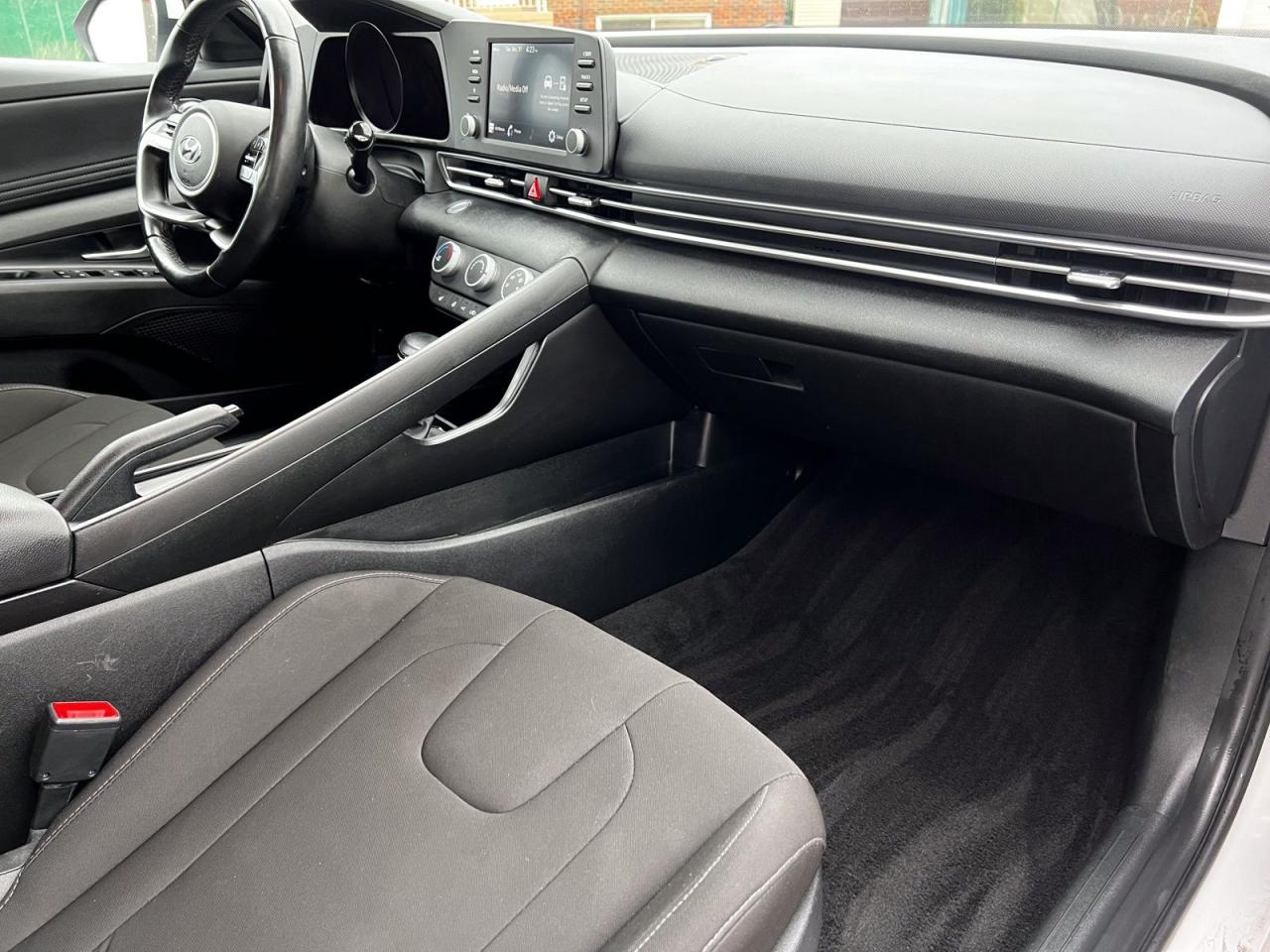 2021 Hyundai Elantra Preferred - Photo #6