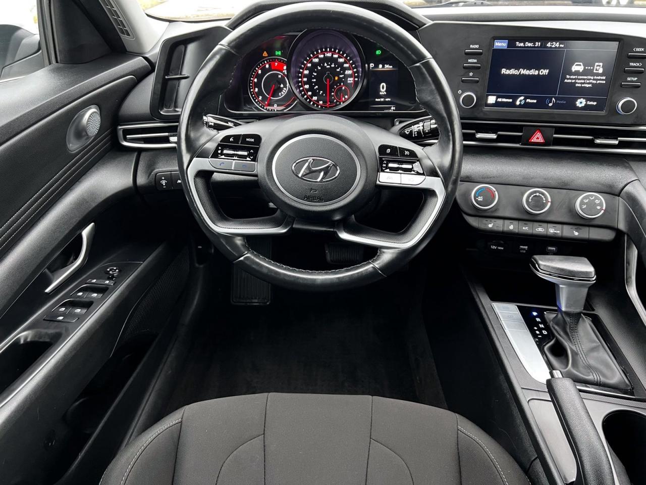 2021 Hyundai Elantra Preferred - Photo #11
