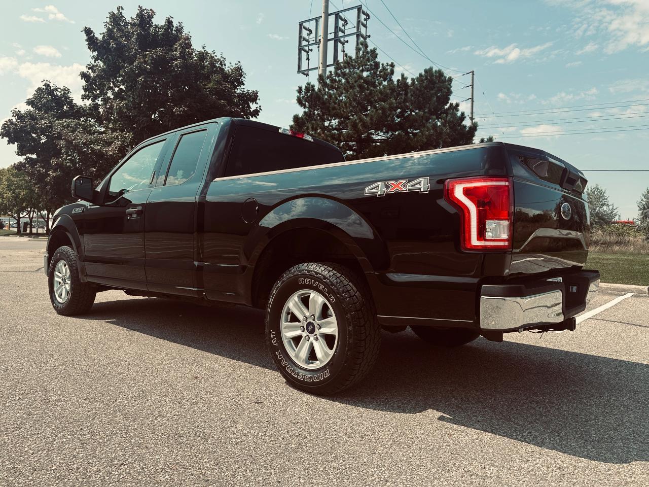 Used 2017 Ford F-150 4WD SUPERCAB XLT 6.5 FOOT BOX for sale in Mississauga, ON