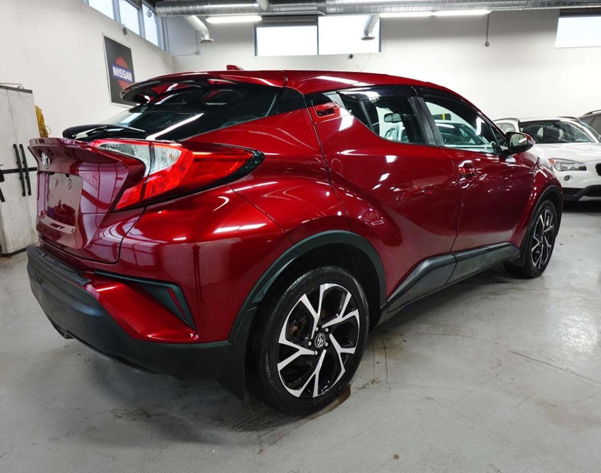 2018 Toyota C-HR ONE OWNER,NO ACCIDENT,XLE MODEL - Photo #4