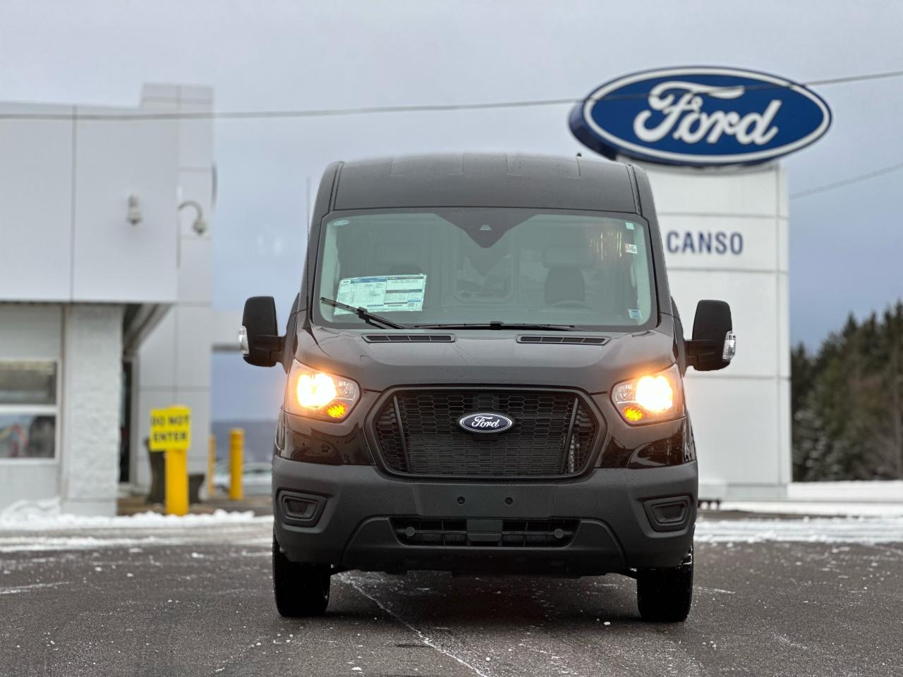 2024 Ford Transit Cargo Van T-250 148" MED RF 9070 GVWR RWD Photo