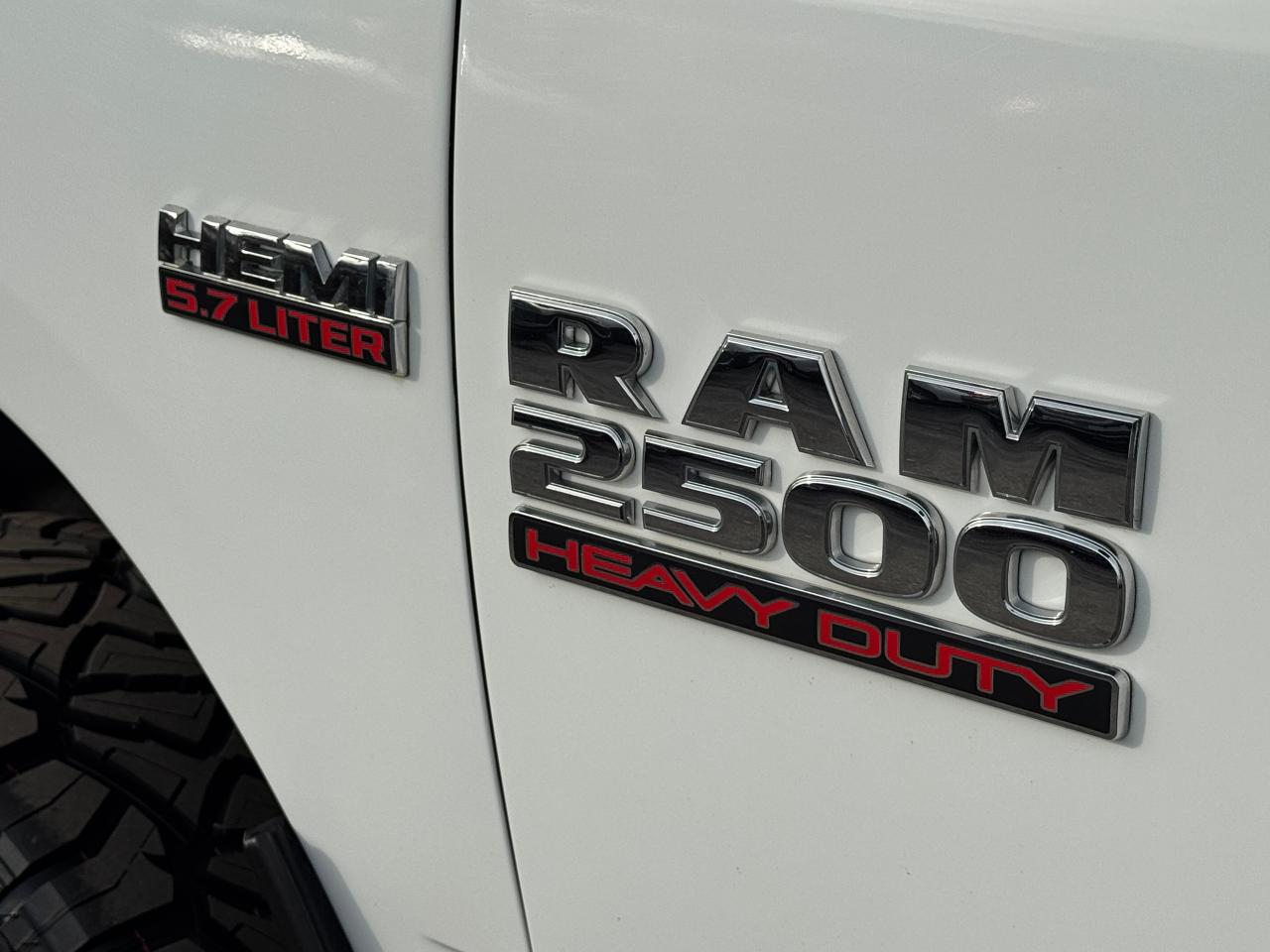 2017 RAM 2500 SLT CREW 5.7L V8 HEMI 4x4+New Tires+Camera Photo60