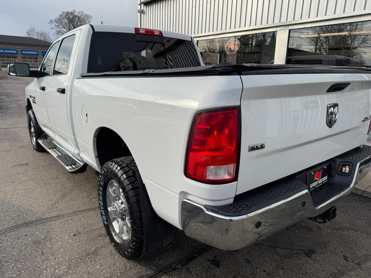 2017 RAM 2500 SLT CREW 5.7L V8 HEMI 4x4+New Tires+Camera Photo93