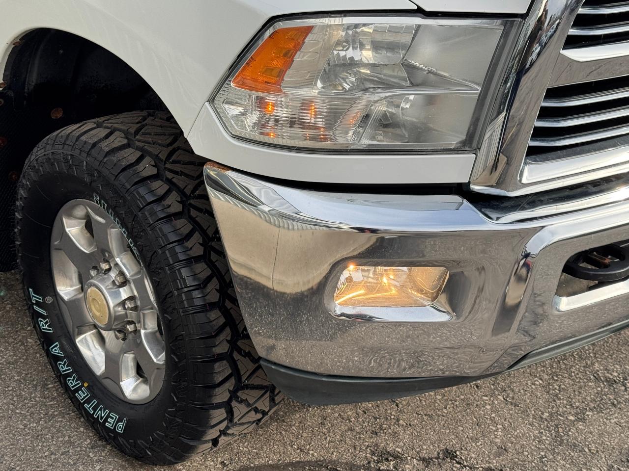 2017 RAM 2500 SLT CREW 5.7L V8 HEMI 4x4+New Tires+Camera Photo91