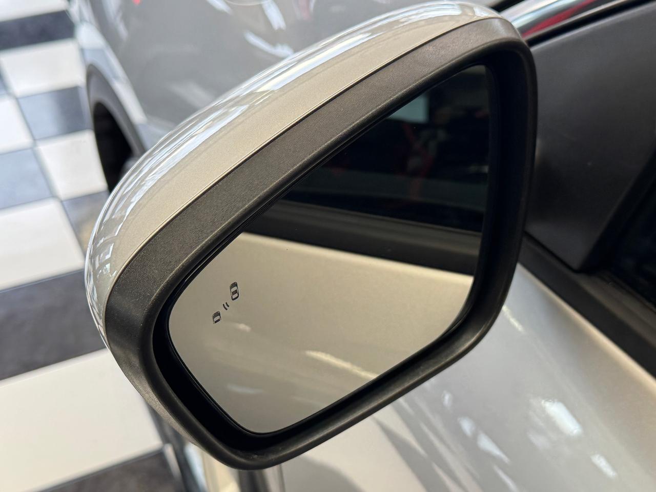 2020 Ford Escape SE+New Tires+ApplePlay+LaneDeparture+CLEANC CARFAX - Photo #3