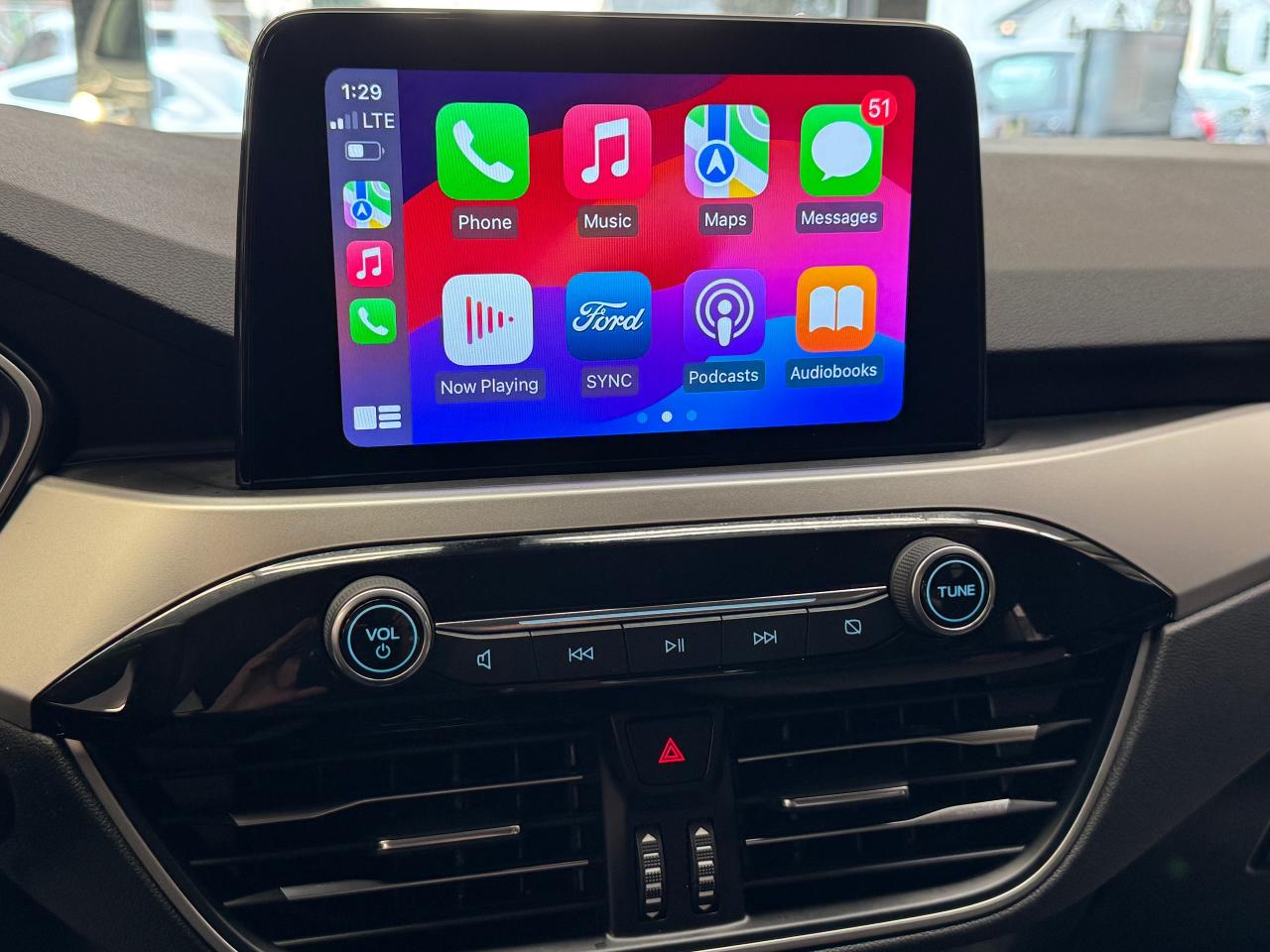 2020 Ford Escape SE+New Tires+ApplePlay+LaneDeparture+CLEANC CARFAX - Photo #25