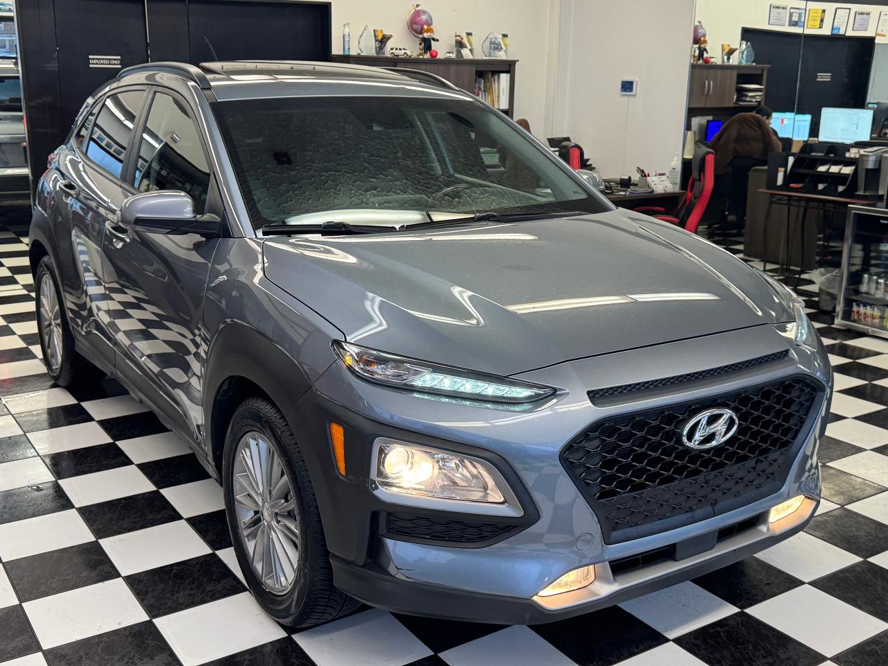 2019 Hyundai KONA Luxury AWD+New Tires+Brakes+LKA+CLEAN CARFAX - Photo #10
