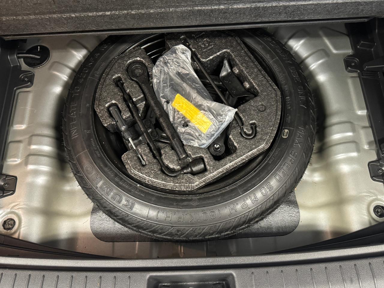 2019 Hyundai KONA Luxury AWD+New Tires+Brakes+LKA+CLEAN CARFAX - Photo #57