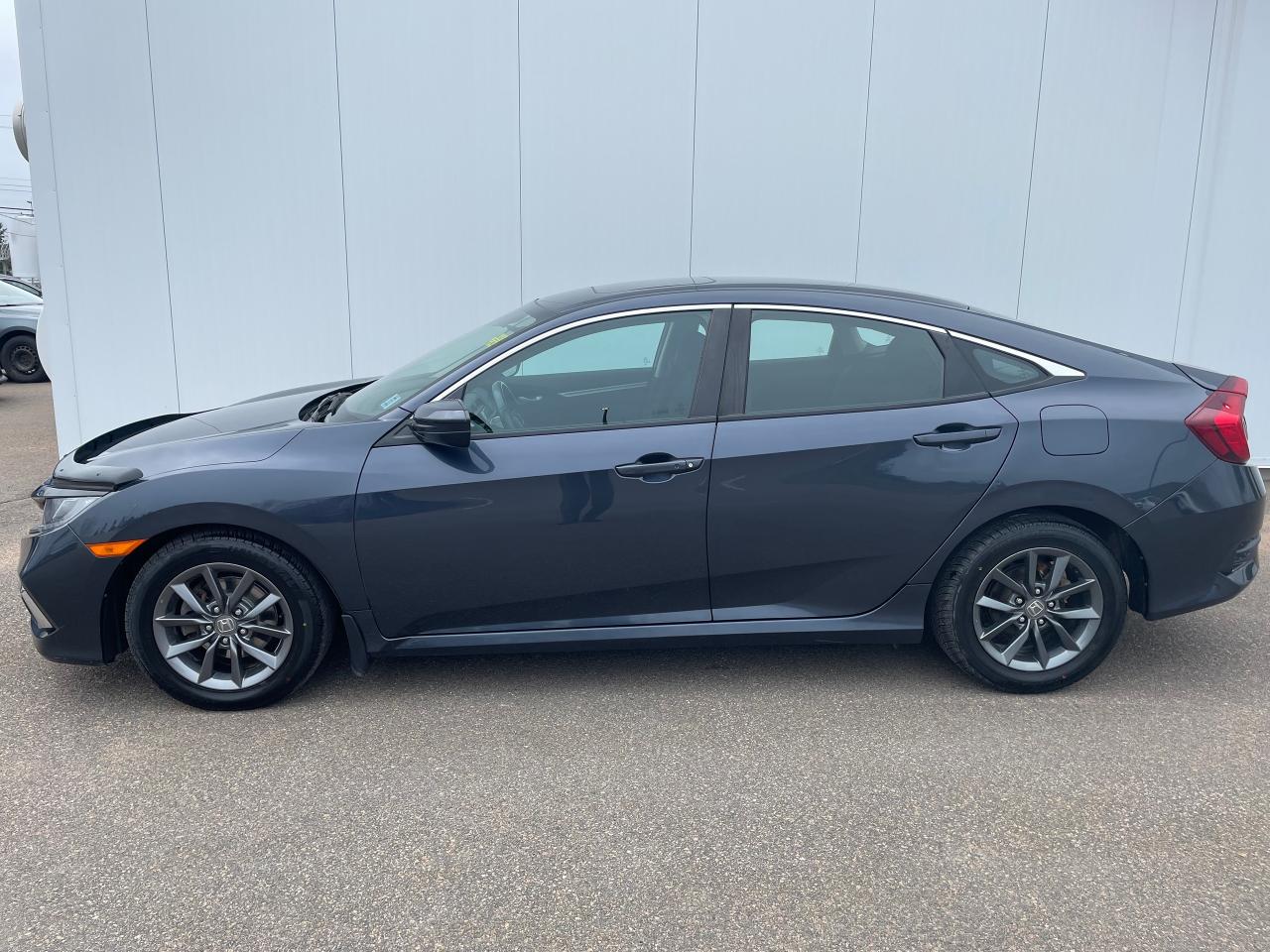 2021 Honda Civic 4D EX CVT Photo1