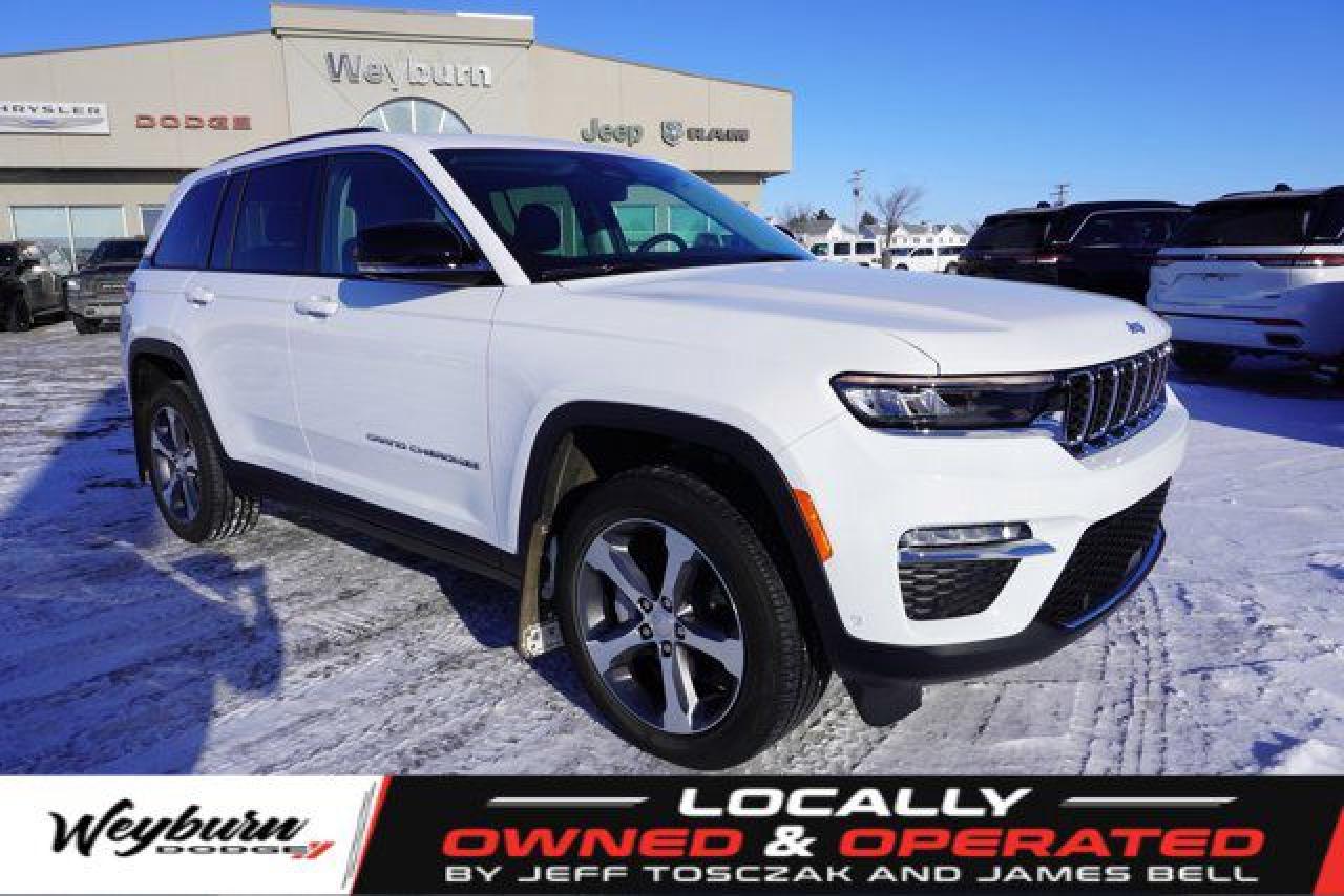 Used 2023 Jeep Grand Cherokee Limited for sale in Weyburn, SK