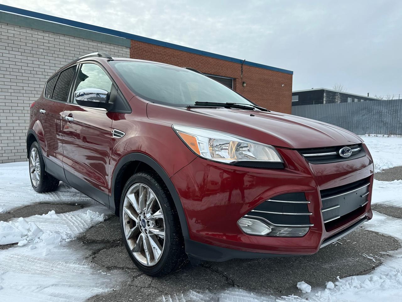 Used 2014 Ford Escape SE FWD *SAFETY INCL*LOW KMS*LOADED* for sale in North York, ON