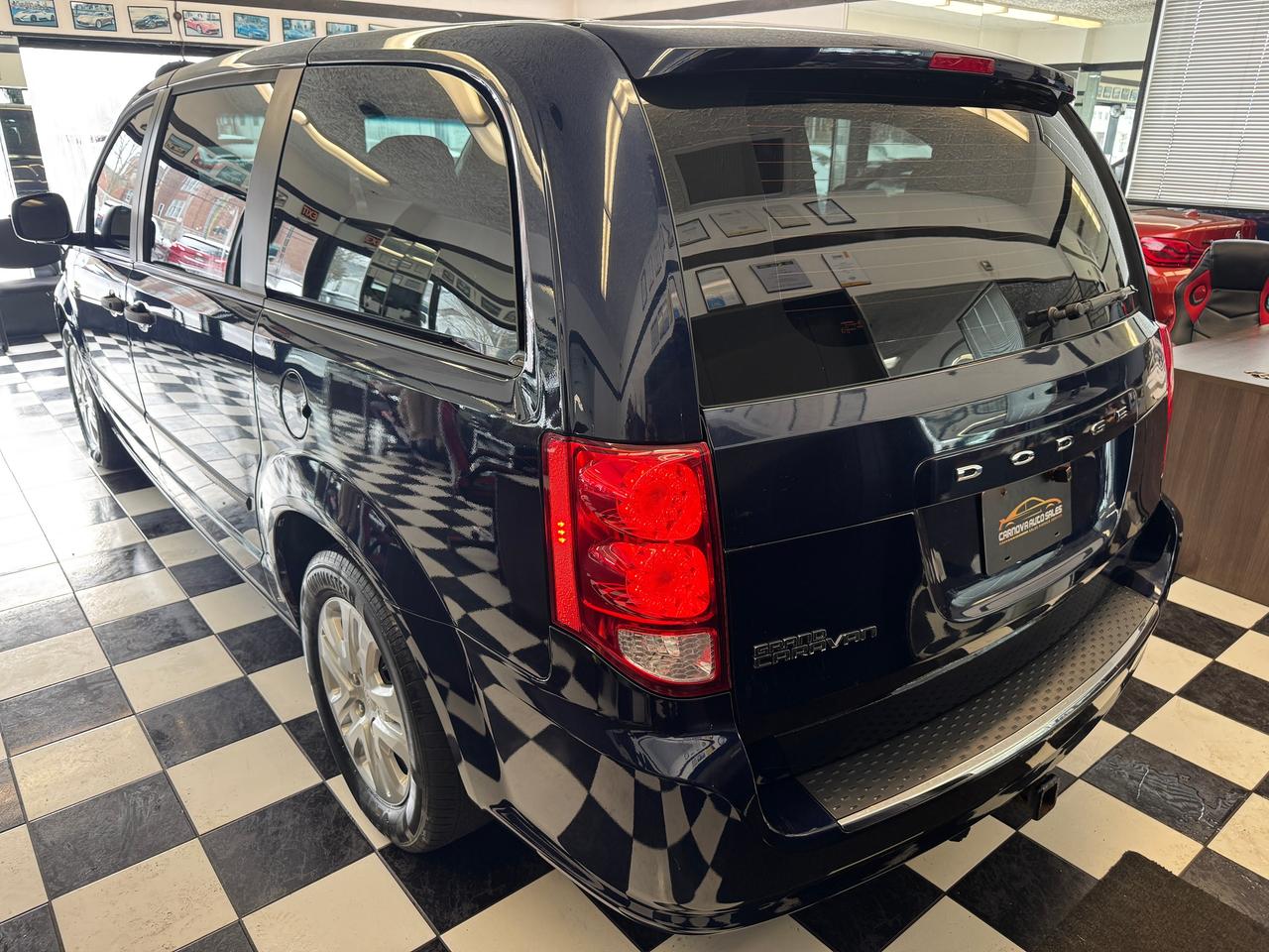 2015 Dodge Grand Caravan CVP+Camera+Touch Screen+Camera+CLEAN CARFAX Photo
