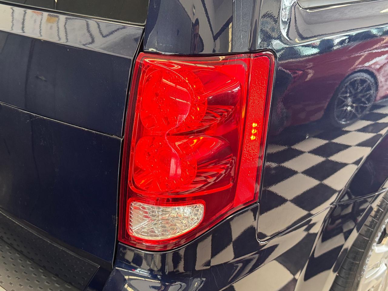 2015 Dodge Grand Caravan CVP+Camera+Touch Screen+Camera+CLEAN CARFAX Photo