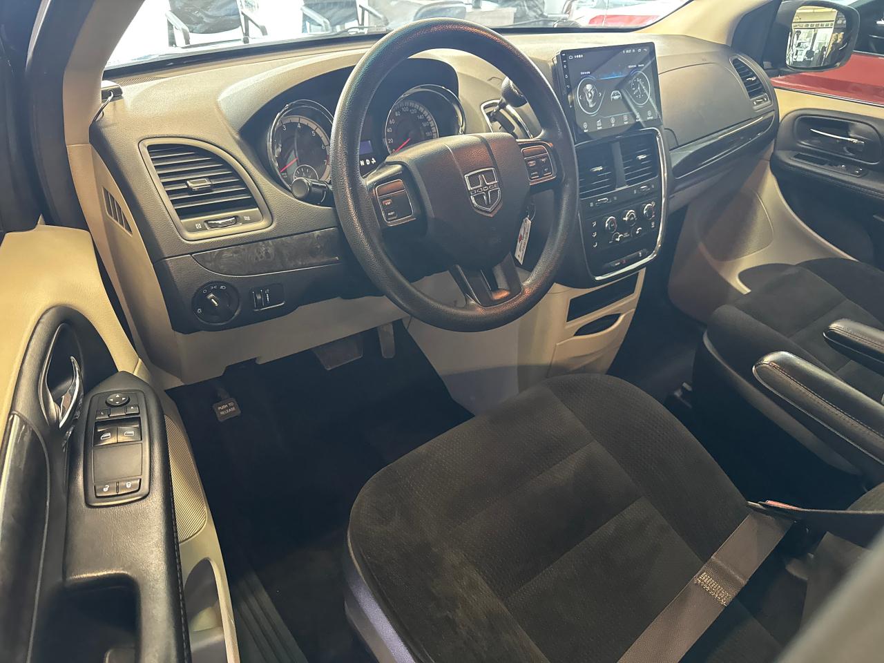 2015 Dodge Grand Caravan CVP+Camera+Touch Screen+Camera+CLEAN CARFAX Photo