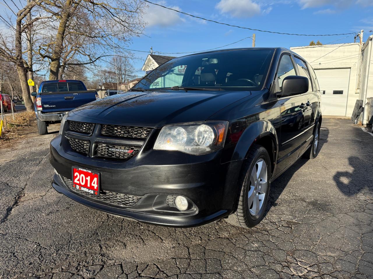 Used 2014 Dodge Grand Caravan SXT/NOACCIDENTS/DVDSCREEN/7SEATER/CERTIFIED. for sale in Scarborough, ON