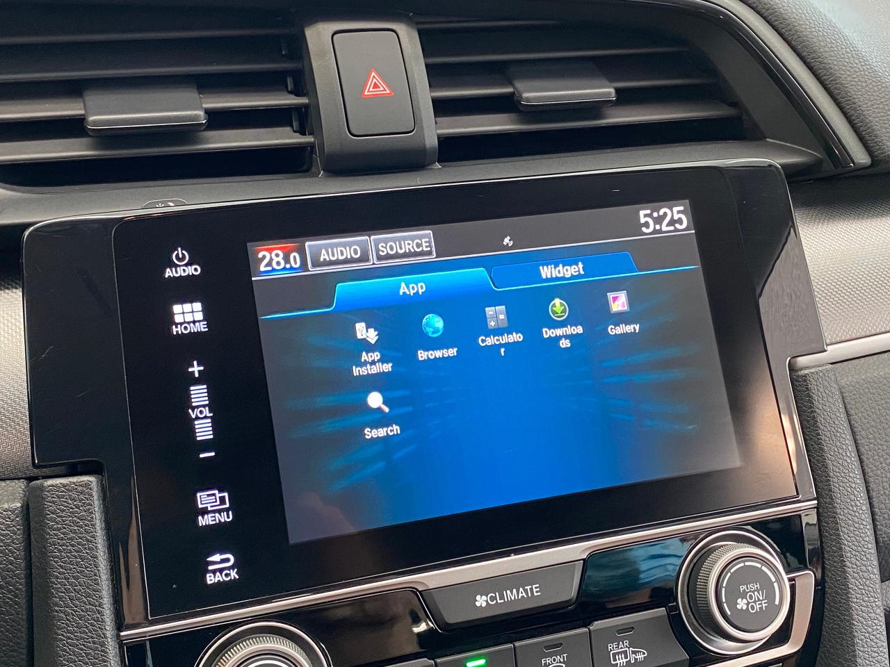 2017 Honda Civic LX+Camera+ApplePlay+Heated Seats+CLEAN CARFAX Photo30