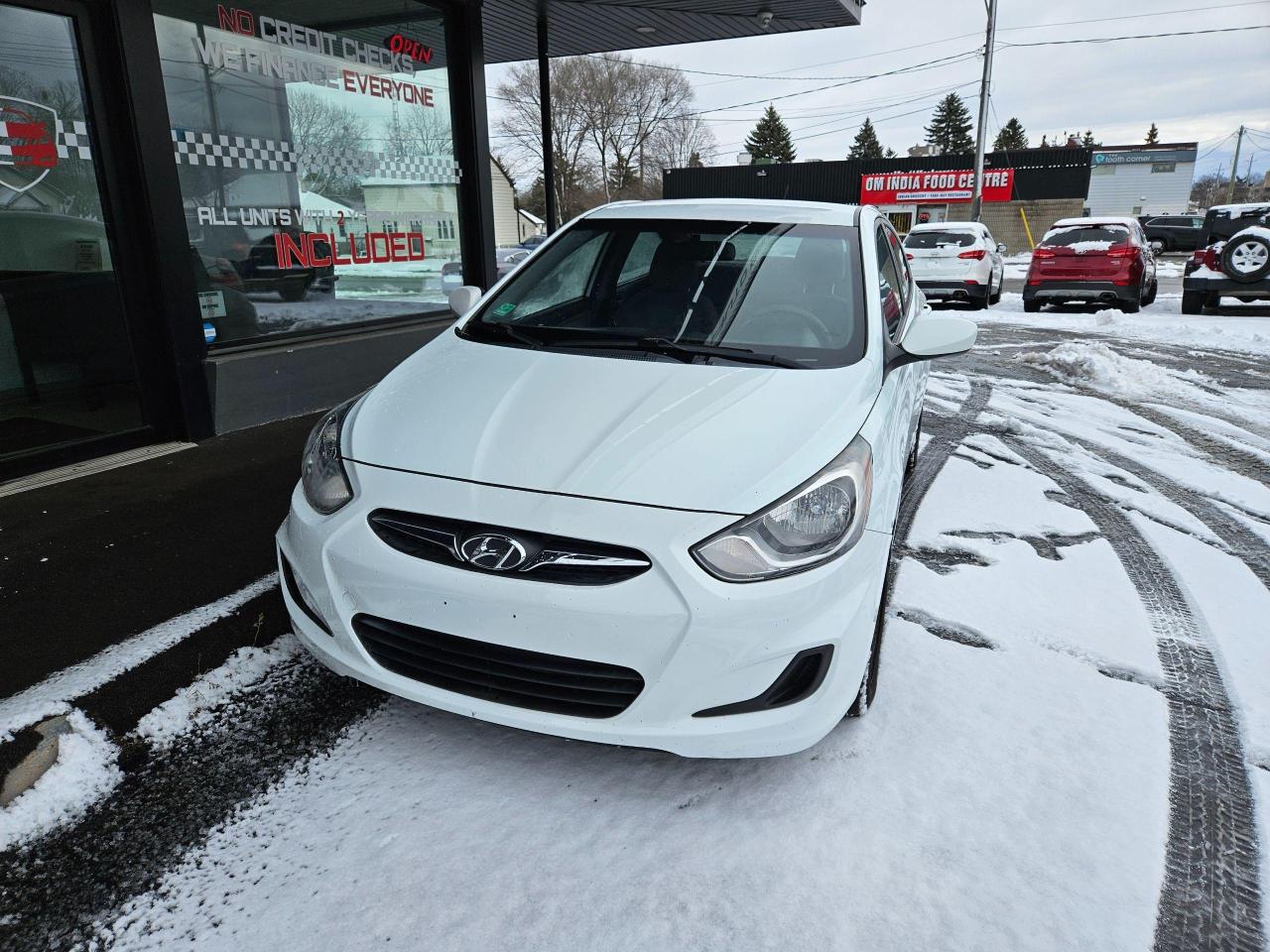 Used 2012 Hyundai Accent 4dr Sdn Auto GL for sale in Brantford, ON