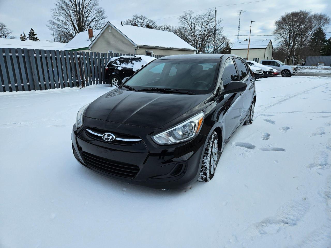 Used 2015 Hyundai Accent 5DR HB AUTO GL for sale in Brantford, ON