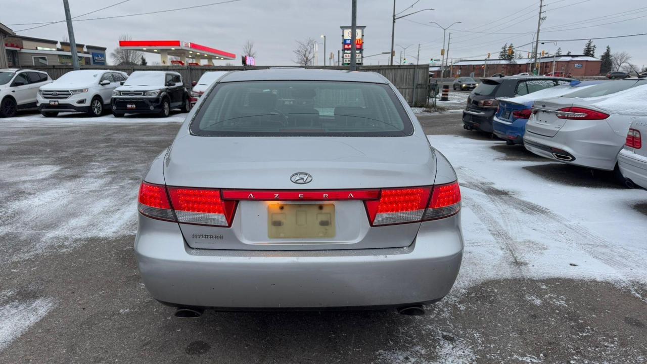 2006 Hyundai Azera Premium, WELL SERVICED, NO ACCIDENTS, AS IS - Photo #4