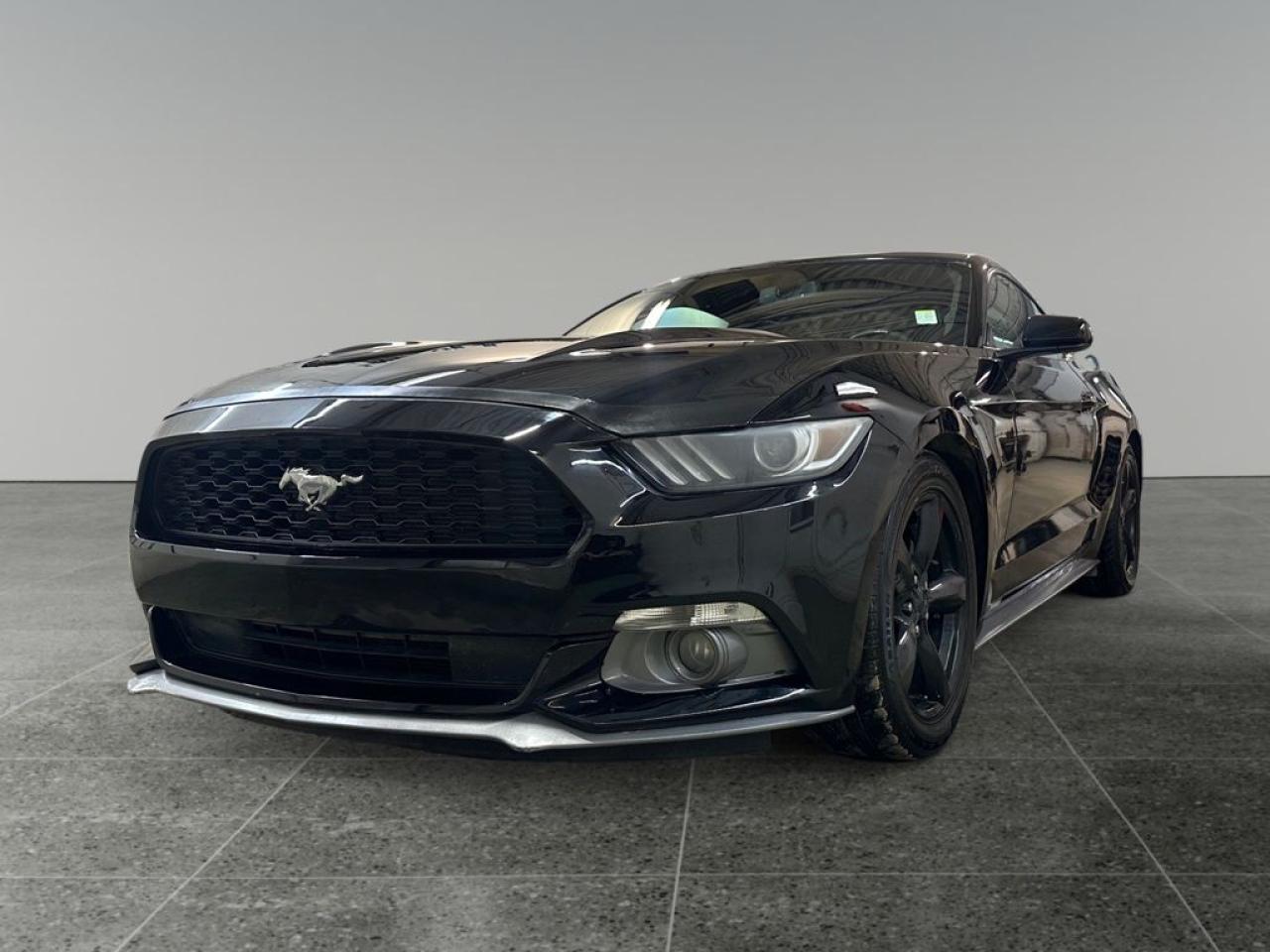 Used 2015 Ford Mustang V6 - Bluetooth -  SYNC for sale in Saskatoon, SK