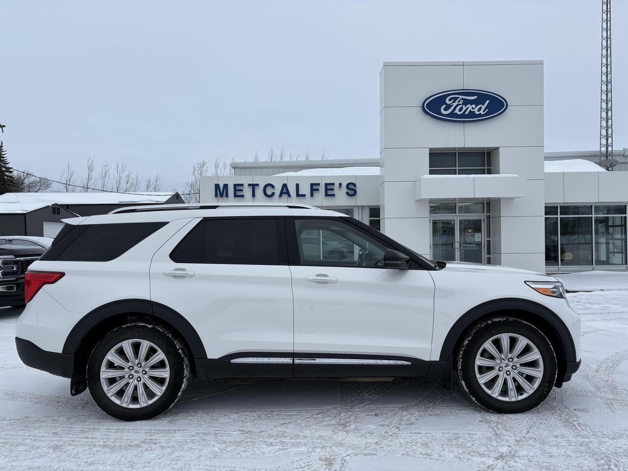 Used 2022 Ford Explorer LIMITED for sale in Treherne, MB