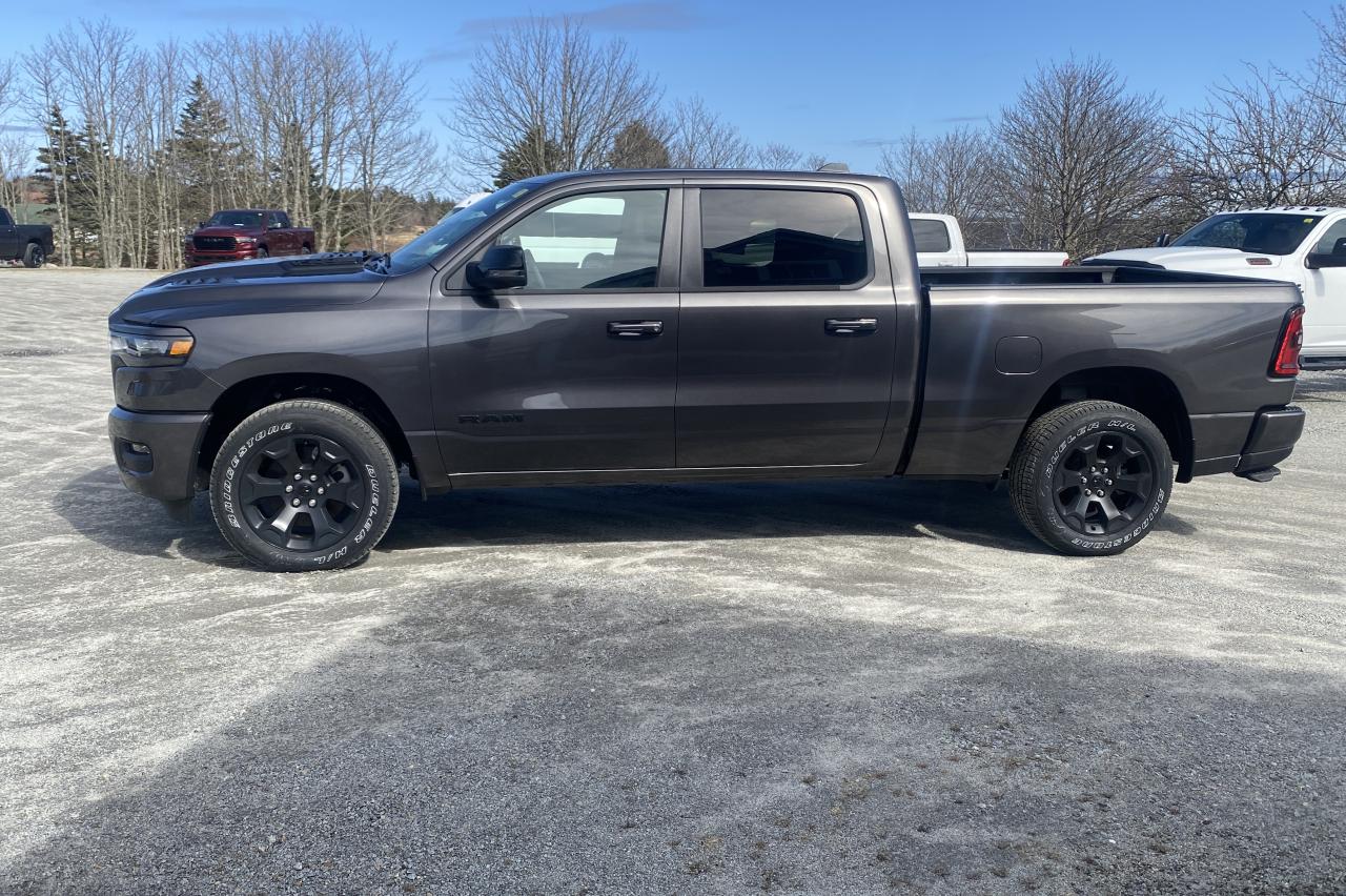 2025 RAM 1500 Sport 4x4 Crew Cab 6'4" Box Photo8