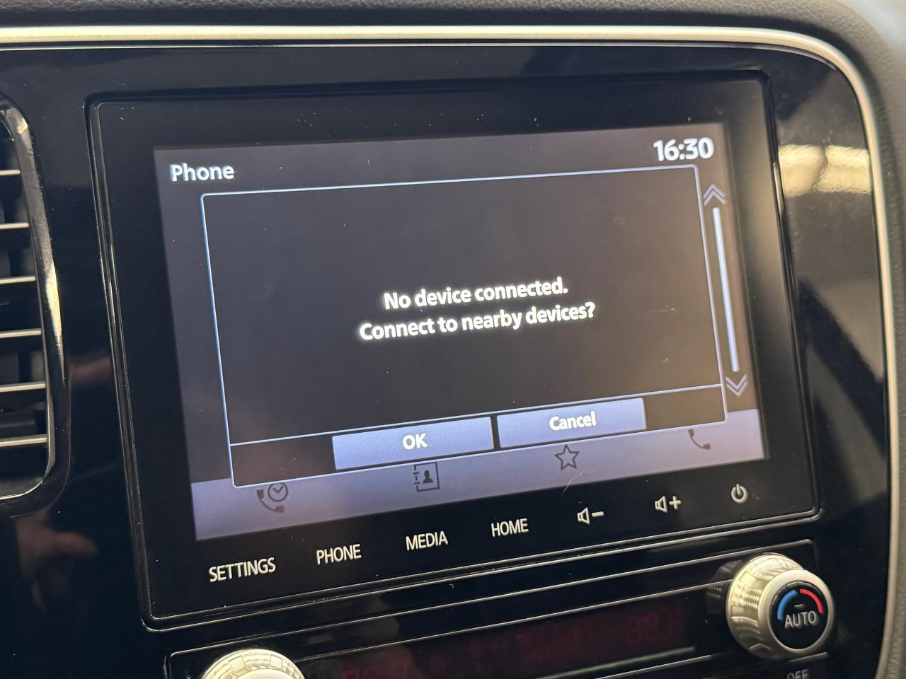 2020 Mitsubishi Outlander EX AWC 7 Passenger+Camera+Roof+CLEAN CARFAX Photo96