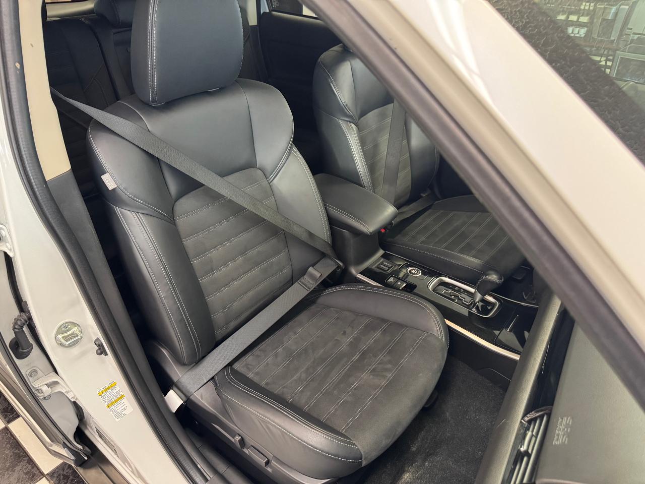 2020 Mitsubishi Outlander EX AWC 7 Passenger+Camera+Roof+CLEAN CARFAX Photo90