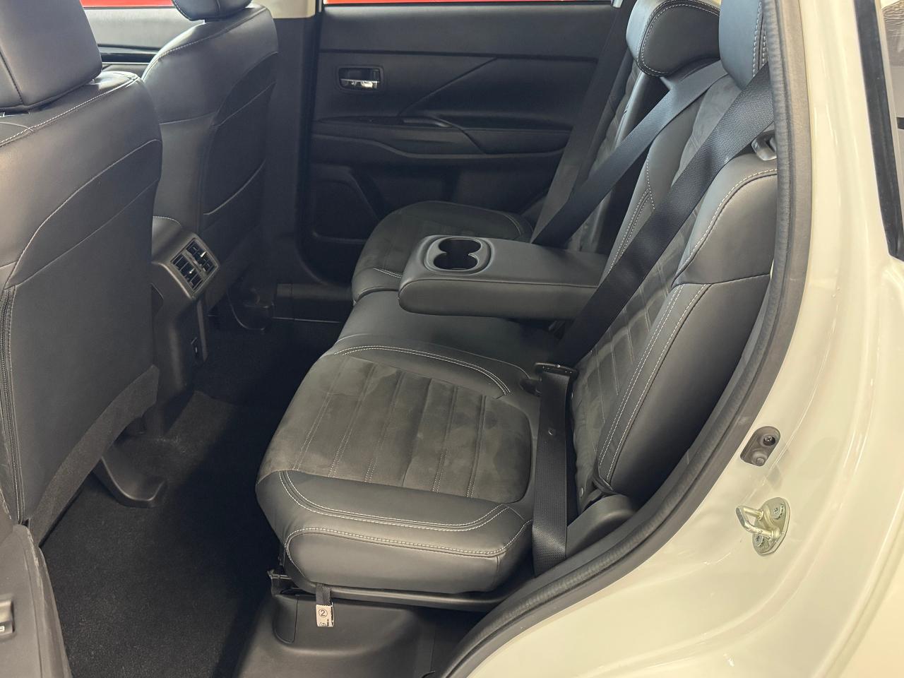 2020 Mitsubishi Outlander EX AWC 7 Passenger+Camera+Roof+CLEAN CARFAX Photo91