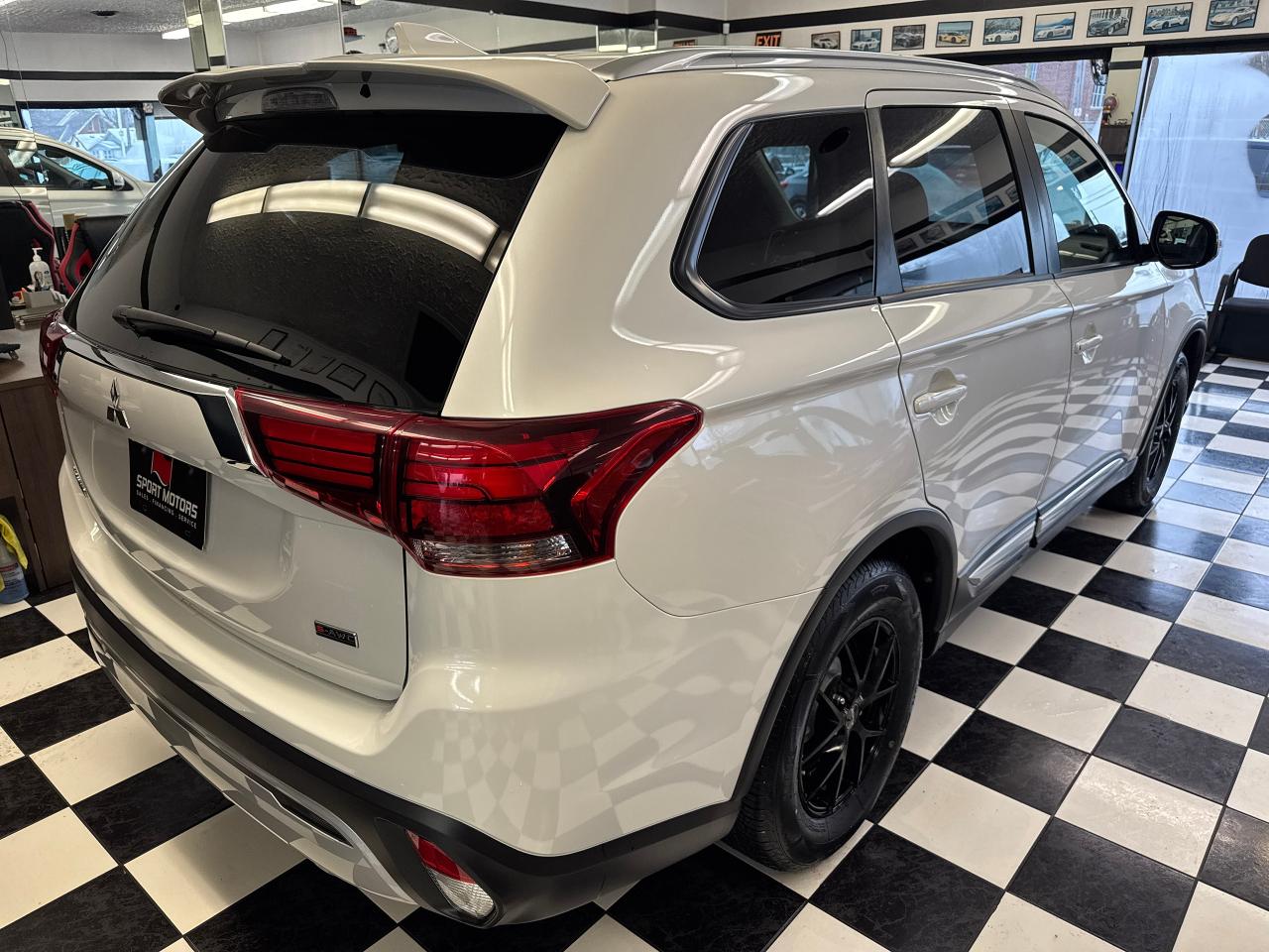 2020 Mitsubishi Outlander EX AWC 7 Passenger+Camera+Roof+CLEAN CARFAX Photo74