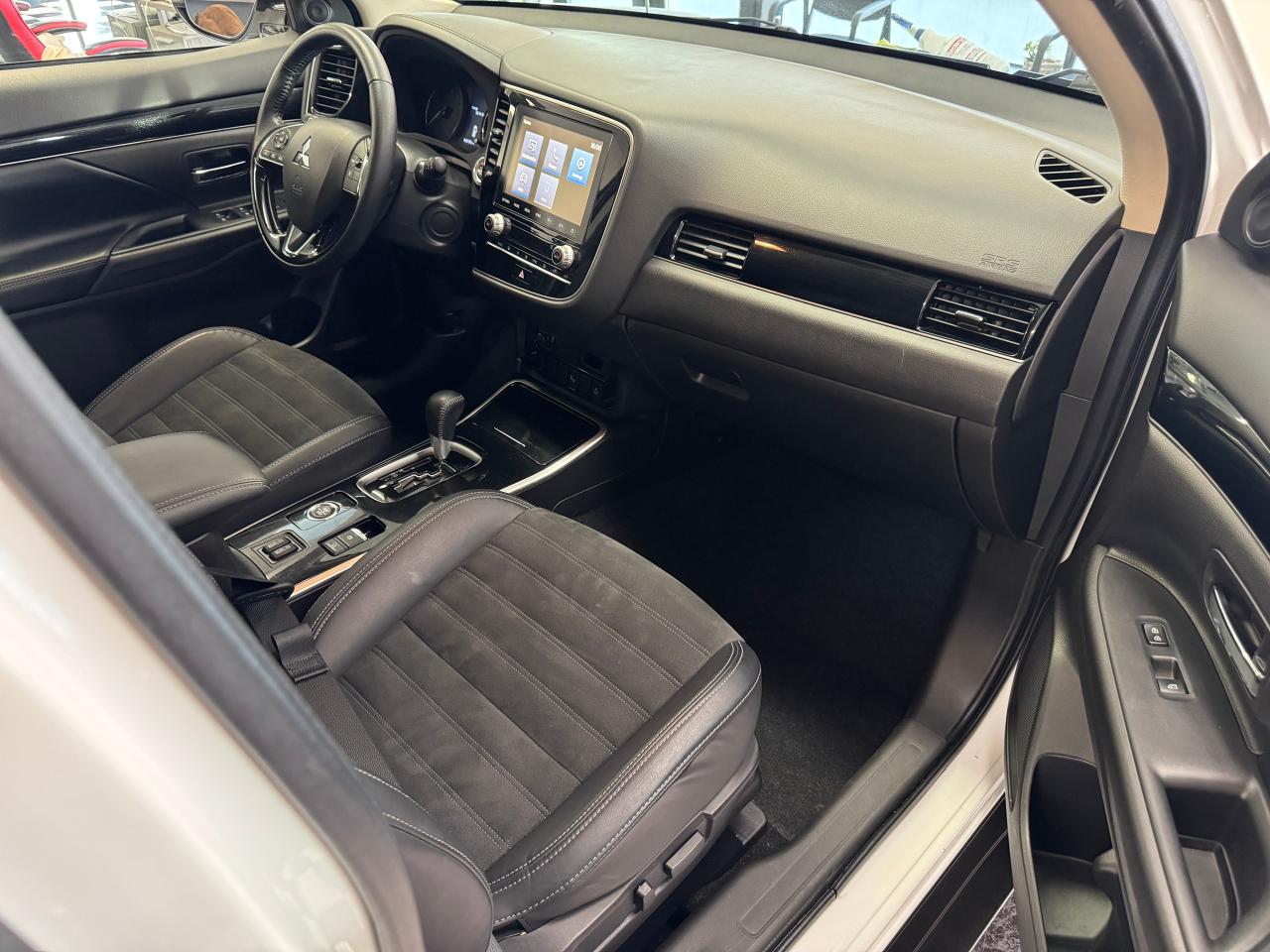2020 Mitsubishi Outlander EX AWC 7 Passenger+Camera+Roof+CLEAN CARFAX Photo88