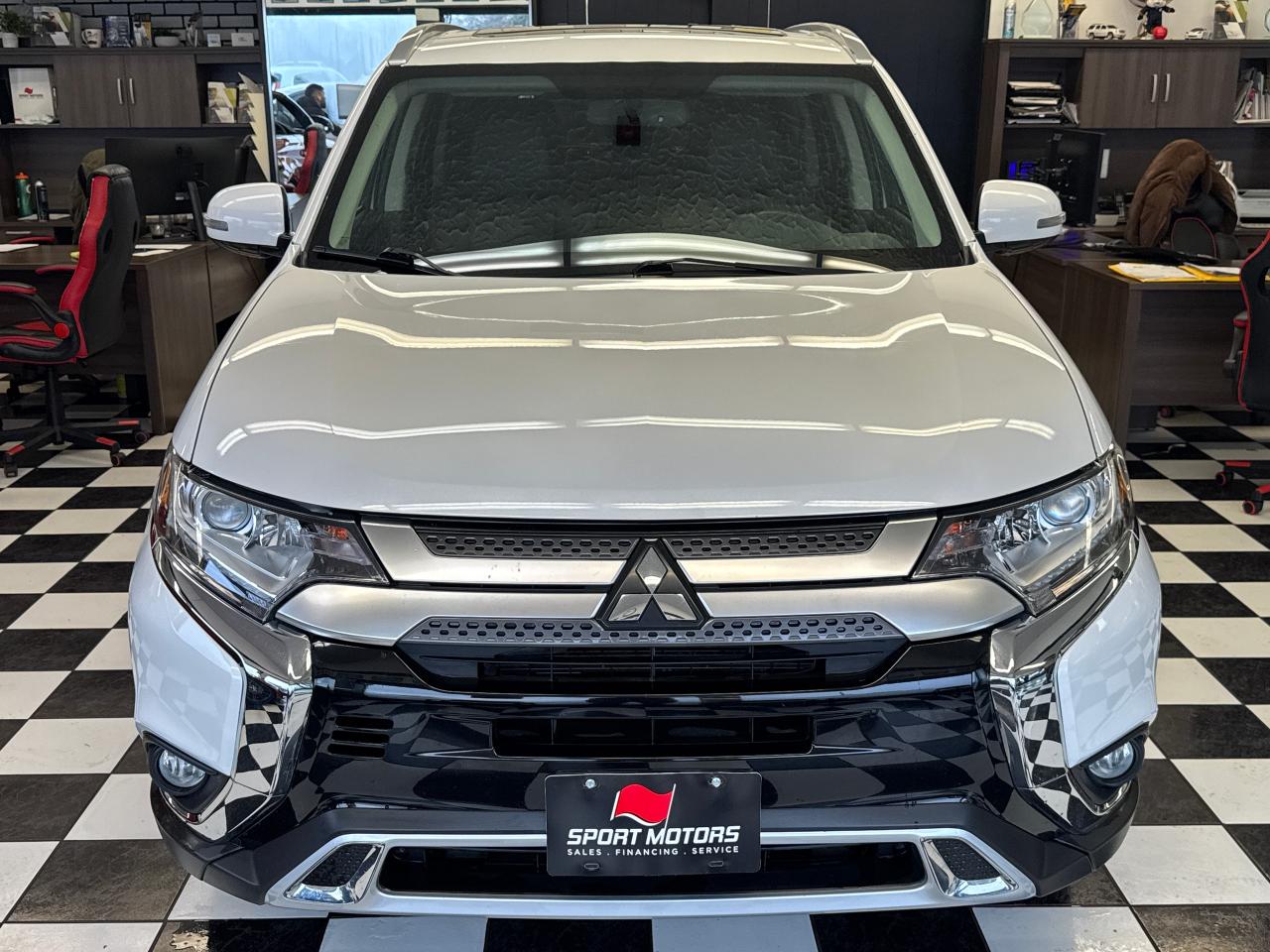 2020 Mitsubishi Outlander EX AWC 7 Passenger+Camera+Roof+CLEAN CARFAX Photo76