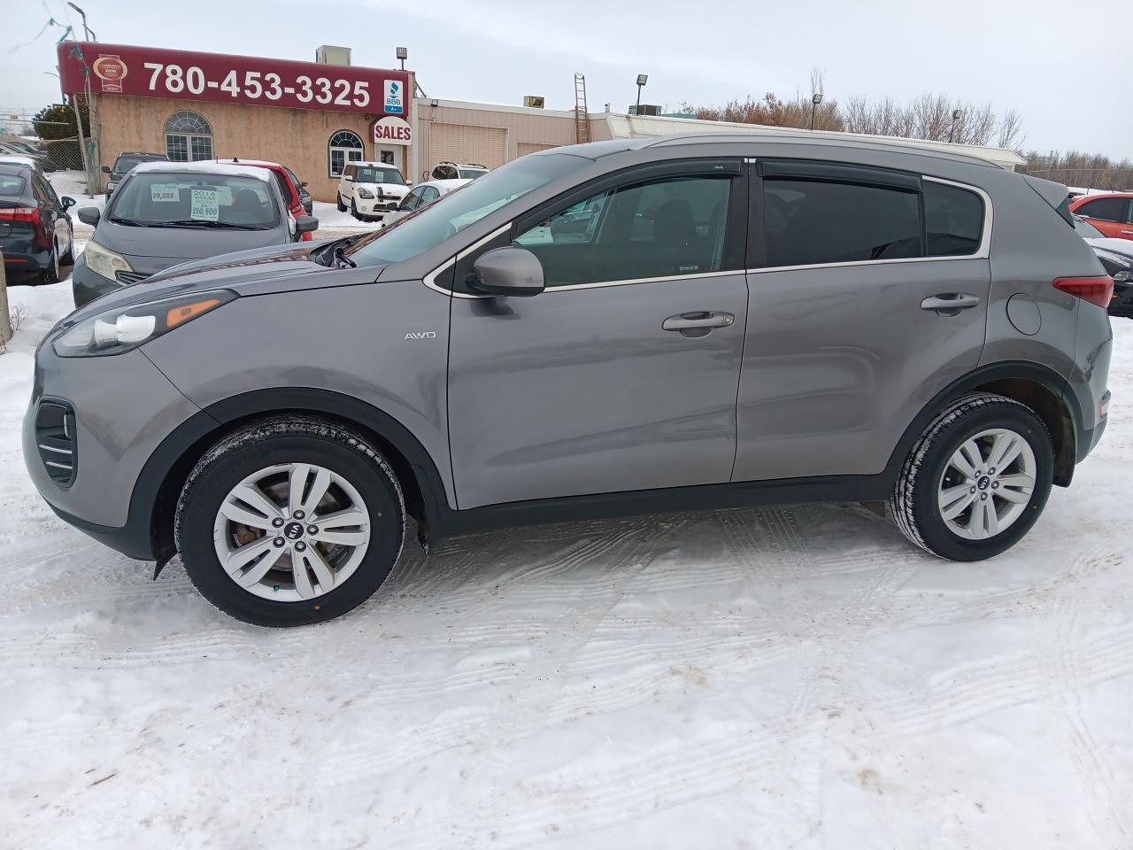 2018 Kia Sportage AWD, Htd Seats, BU Cam - Photo #4