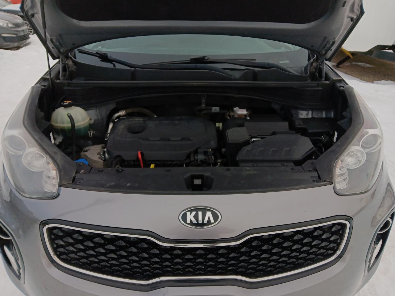 2018 Kia Sportage AWD, Htd Seats, BU Cam - Photo #5