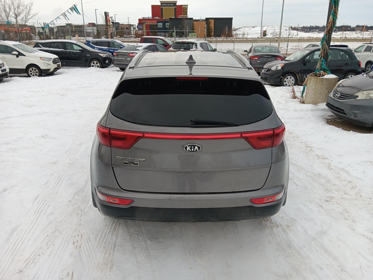 2018 Kia Sportage AWD, Htd Seats, BU Cam - Photo #6