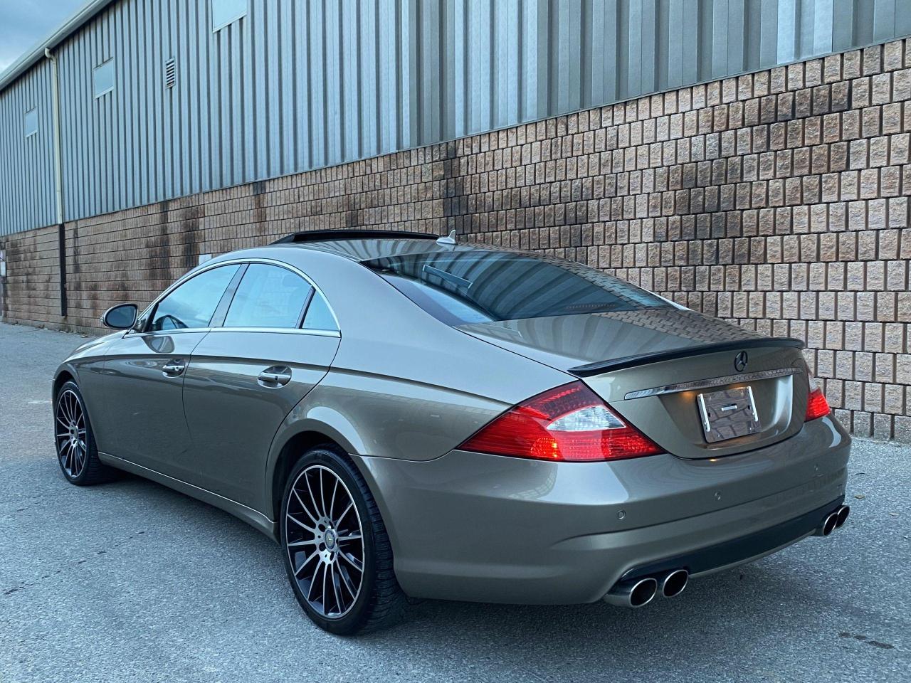 2008 Mercedes-Benz CLS-Class CLS550-AMG-SPORT-NAV-CARBON FIBER TRIM - Photo #4