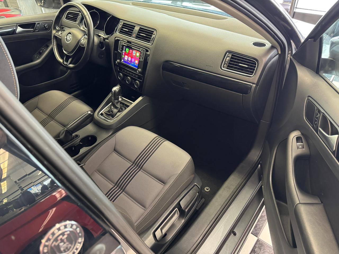 2017 Volkswagen Jetta Wolfsburg Edition+Roof+Heated Seats+CLEAN CARFAX - Photo #23