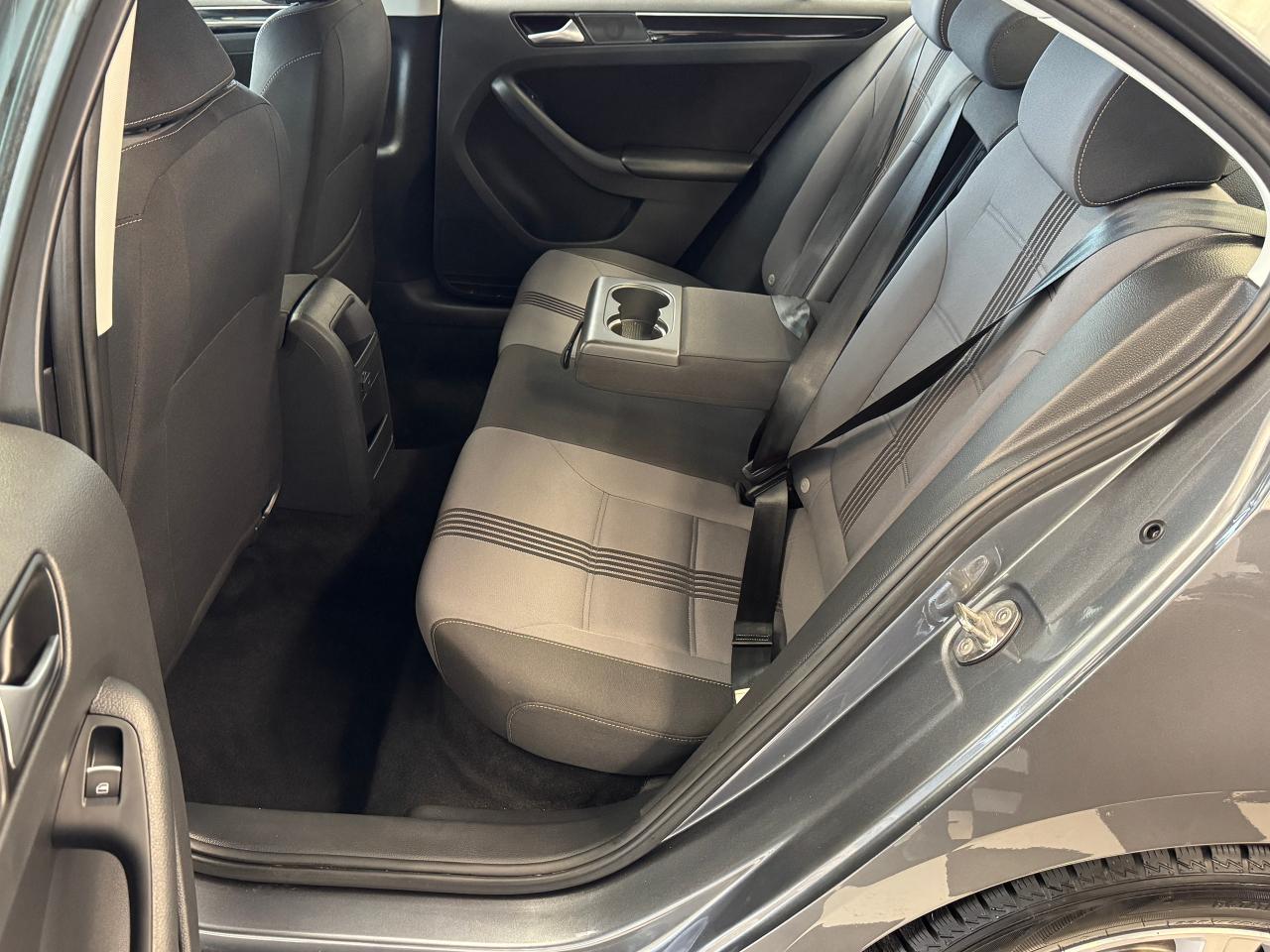 2017 Volkswagen Jetta Wolfsburg Edition+Roof+Heated Seats+CLEAN CARFAX - Photo #26