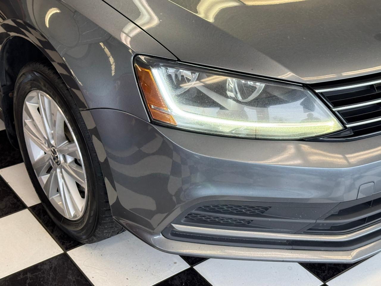 2017 Volkswagen Jetta Wolfsburg Edition+Roof+Heated Seats+CLEAN CARFAX Photo101