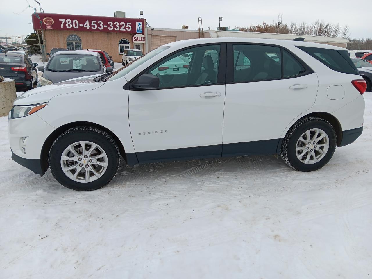 2020 Chevrolet Equinox AWD, Remote Start, BU Cam, Htd Seats, Lane assist - Photo #4