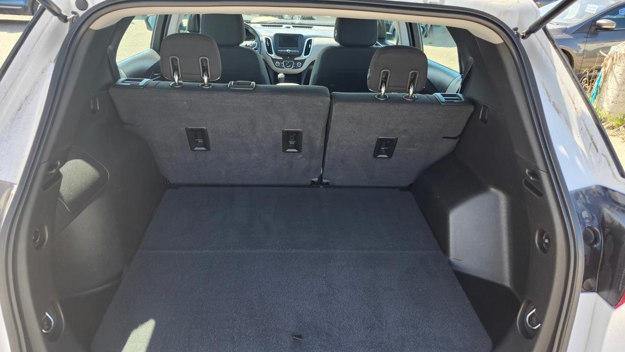 2020 Chevrolet Equinox AWD, Remote Start, BU Cam, Htd Seats, Lane assist - Photo #7